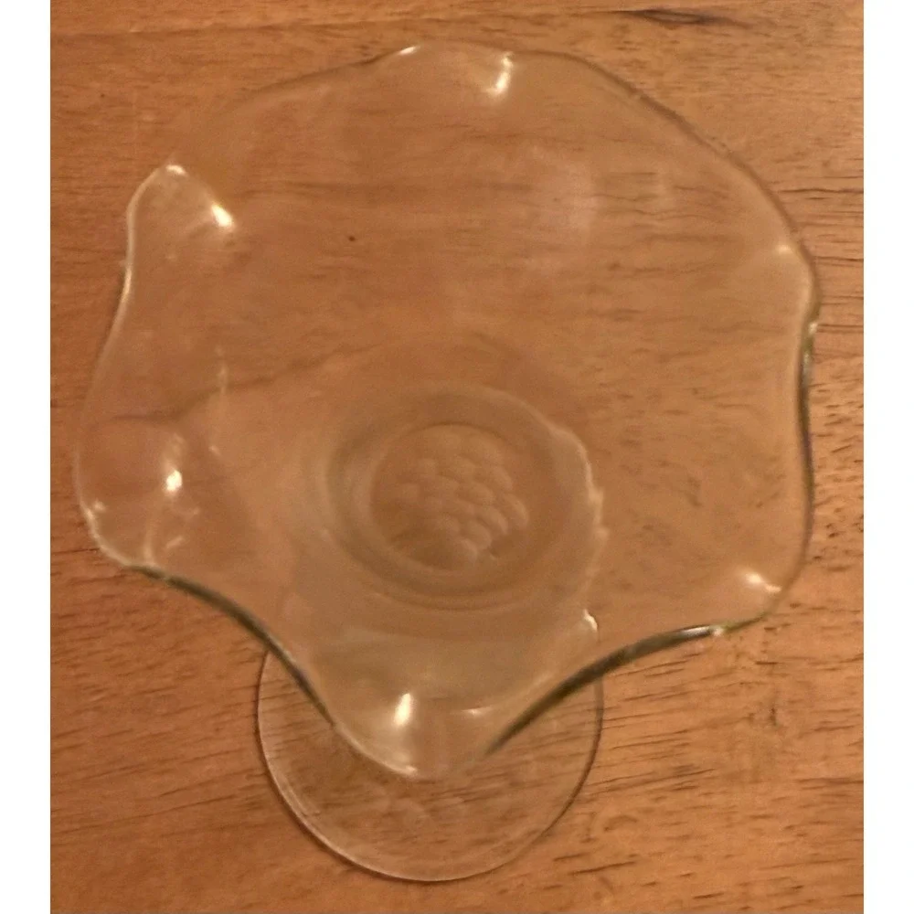 Vintage Etched Glass‎ Bud Vase Grapevine 8